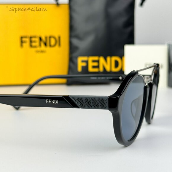 Fendi Women Sunglasses Black Blue Round FE40058U 01V BRAND NEW - Picture 6 of 9